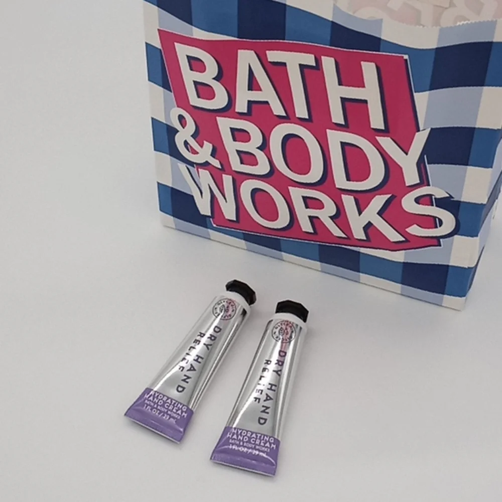 Bath & Body Works Dry‎ Hand Relief Hand Cream Lotion 1oz. Tube x2